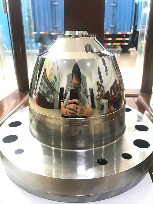贵华模具抛光