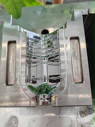 吹塑模具与注塑模具抛光一样吗