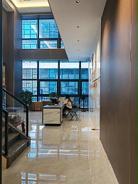 贵华模具抛光公司前台